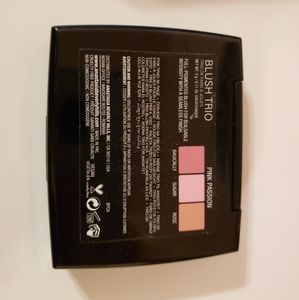Anastasia Beverly Hills Makeup - Anastasia Beverly Hills Blush Trio - Pink Passion Anastasia Beverly Hills Makeup - Anastasia Beverly Hills Blush Trio - Pink Passion
